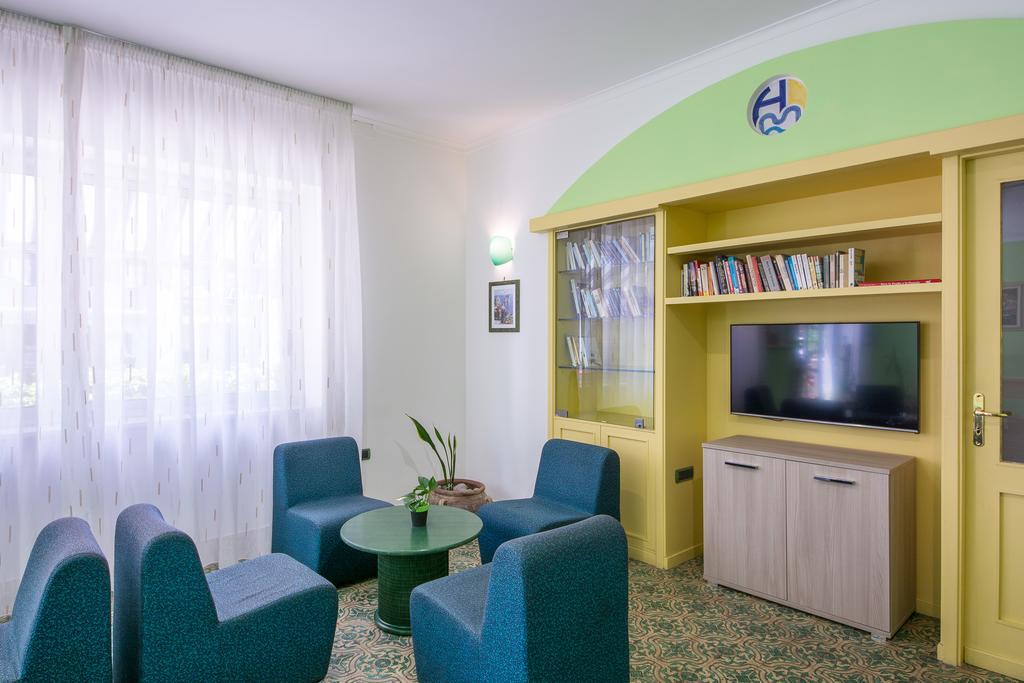 La Residenza Aparthotel Майорі Екстер'єр фото